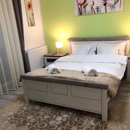 Maya Green Residence **** Сібіу Екстер'єр фото