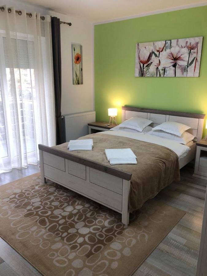 Maya Green Residence **** Сібіу Екстер'єр фото